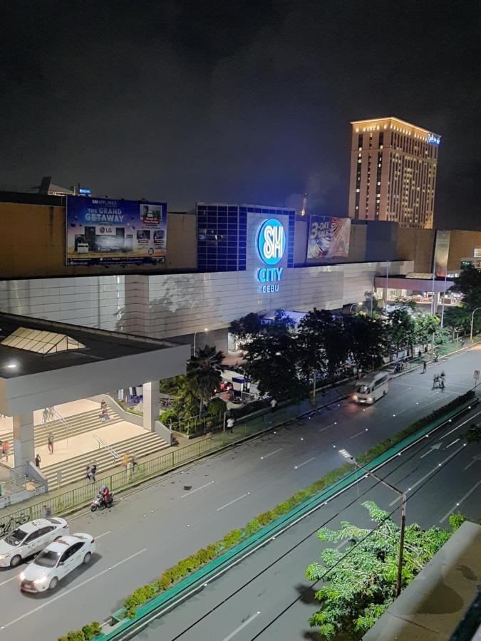 1809 Sunvida Tower Condo Across Sm City Cebu Dış mekan fotoğraf